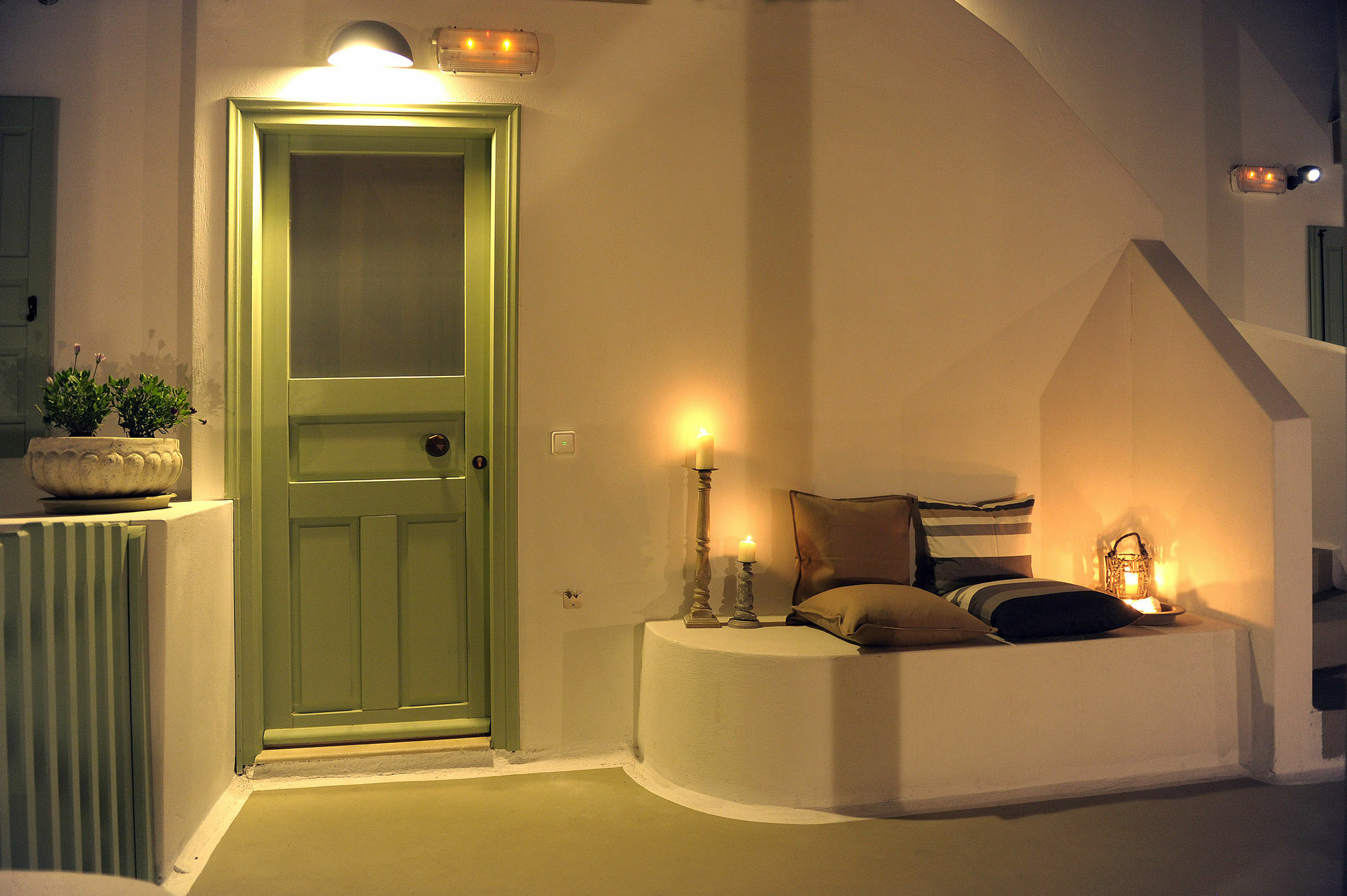 Almyris Hotel Adamantas  Buitenkant foto